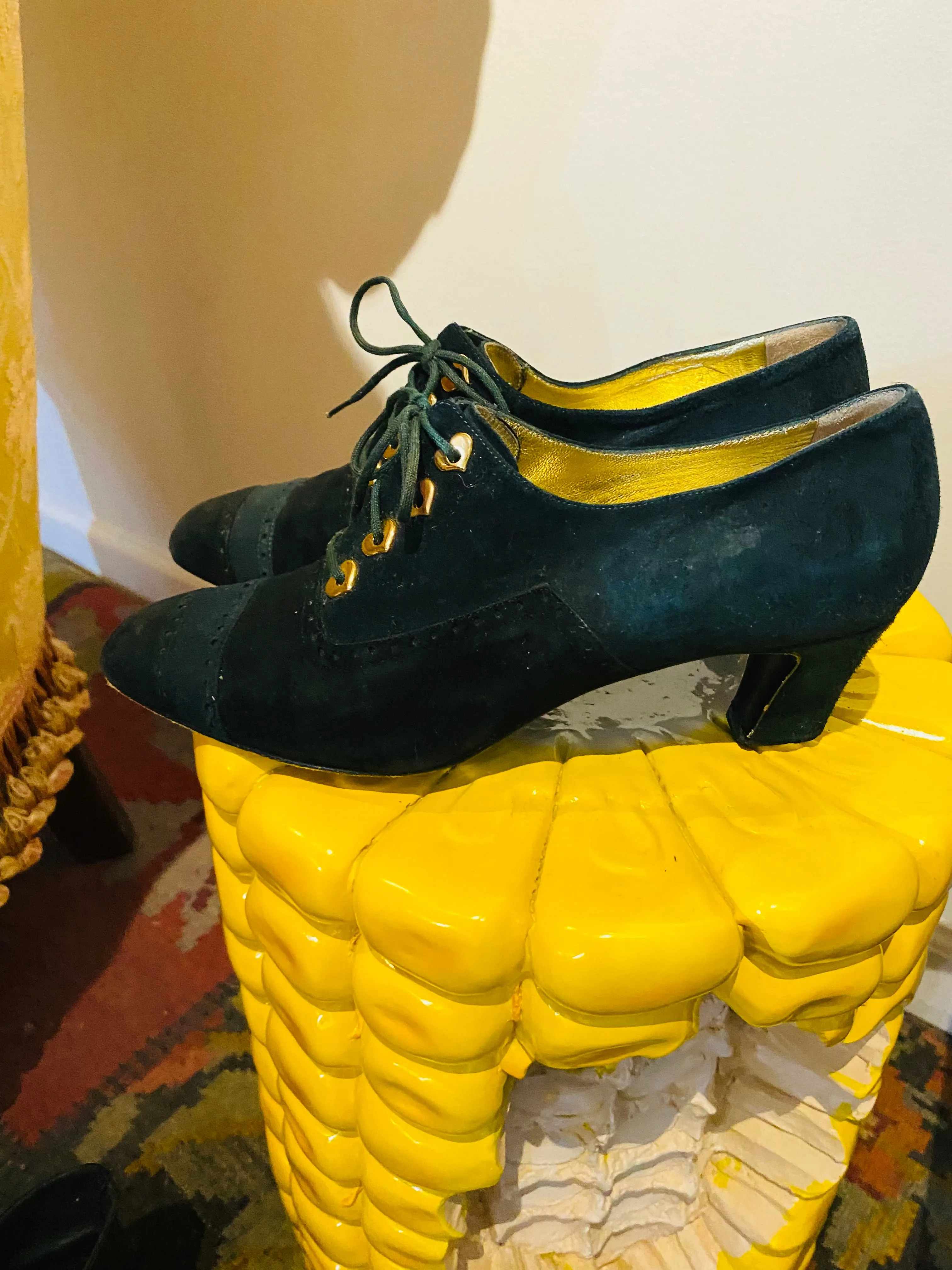 Vintage Escada Green Suede Heart Detail Lace-Ups 7.5