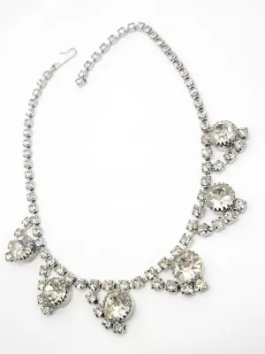 Vintage large scalloped vintage clear rhinestone choker necklace