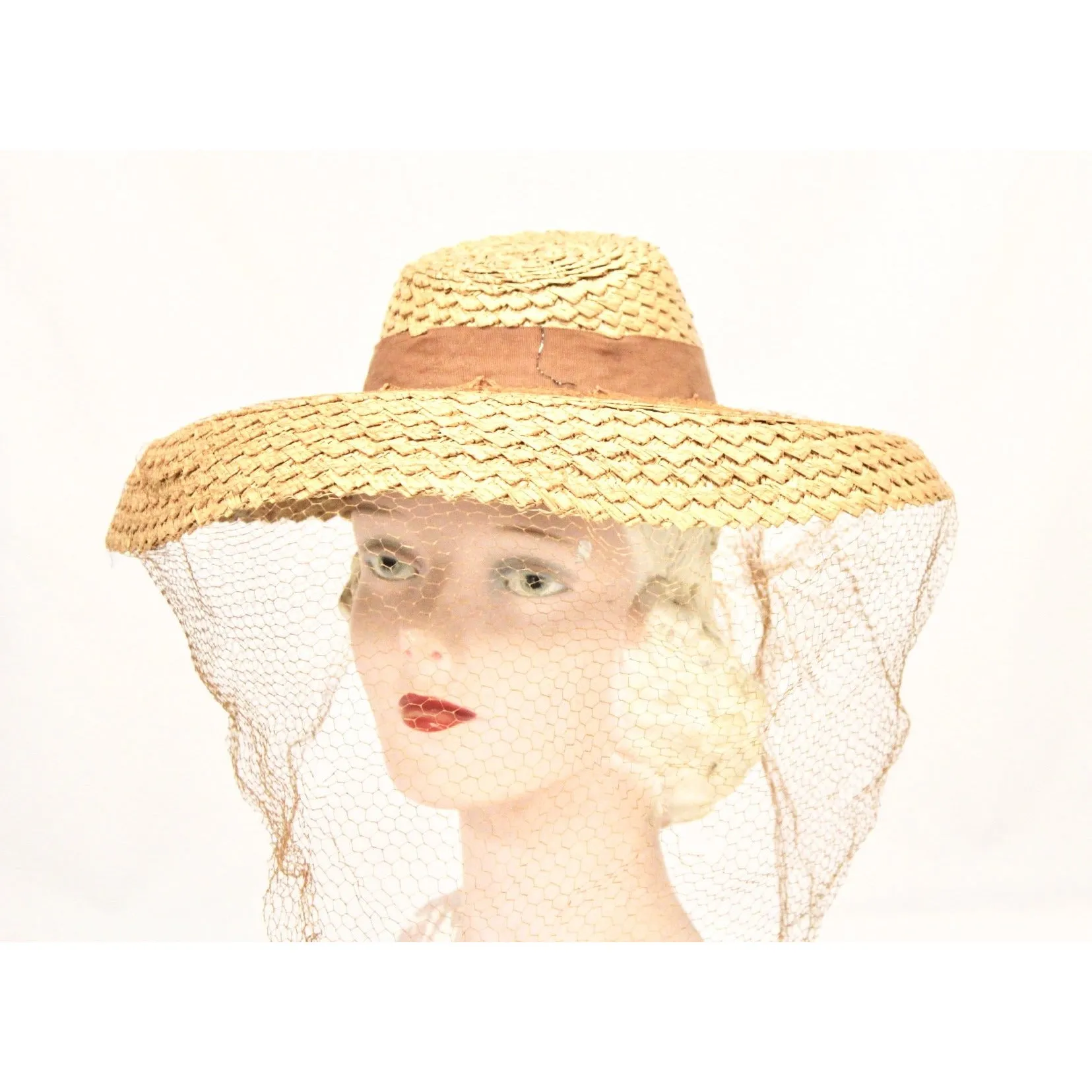 Vintage Wide Brim Straw Hat Veiled 1940s Church WW2 Natural Straw Fedora