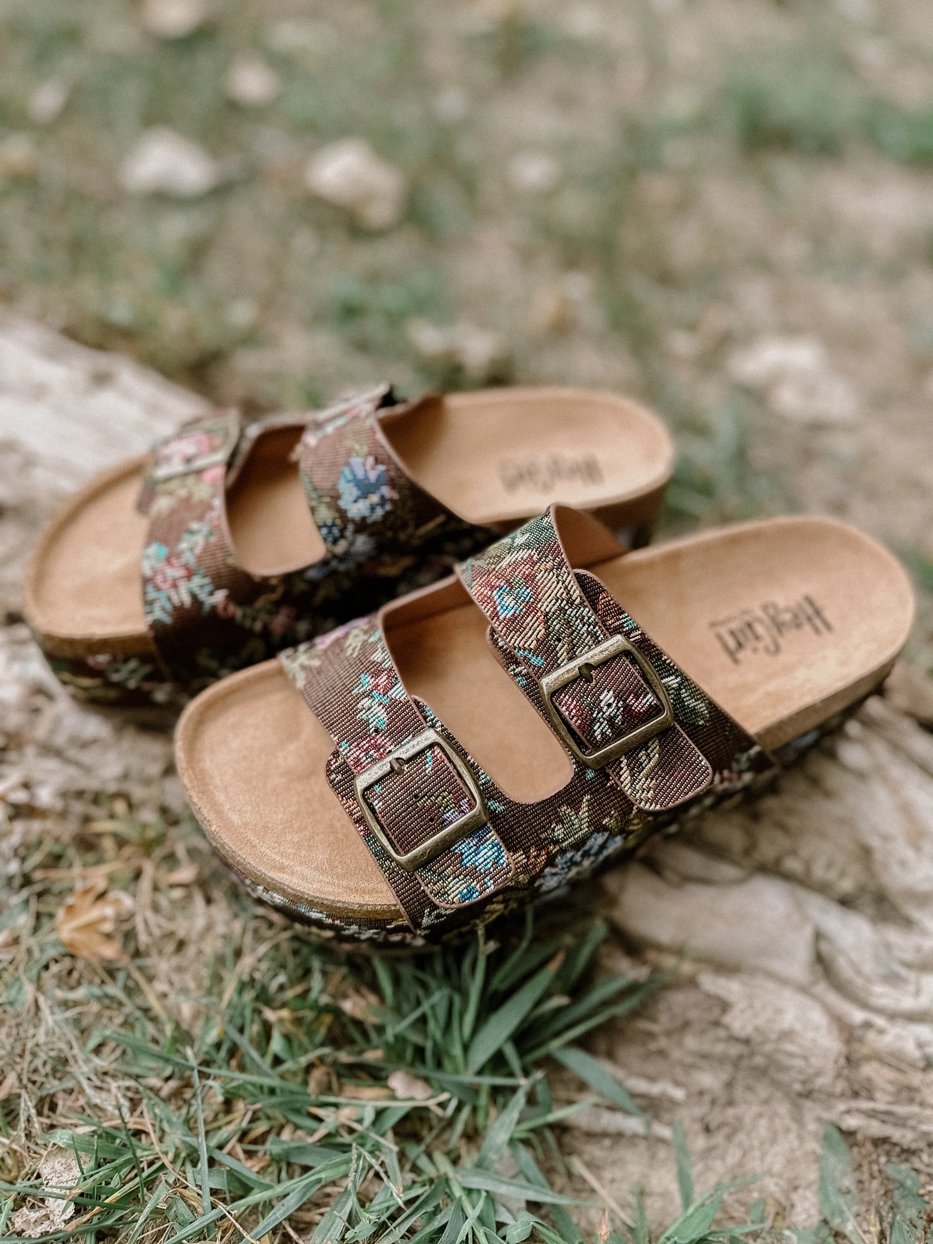 Wannabe | Rust Floral | August Preorder