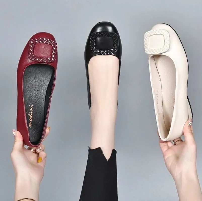 Women's Low Heel Leather Pumps