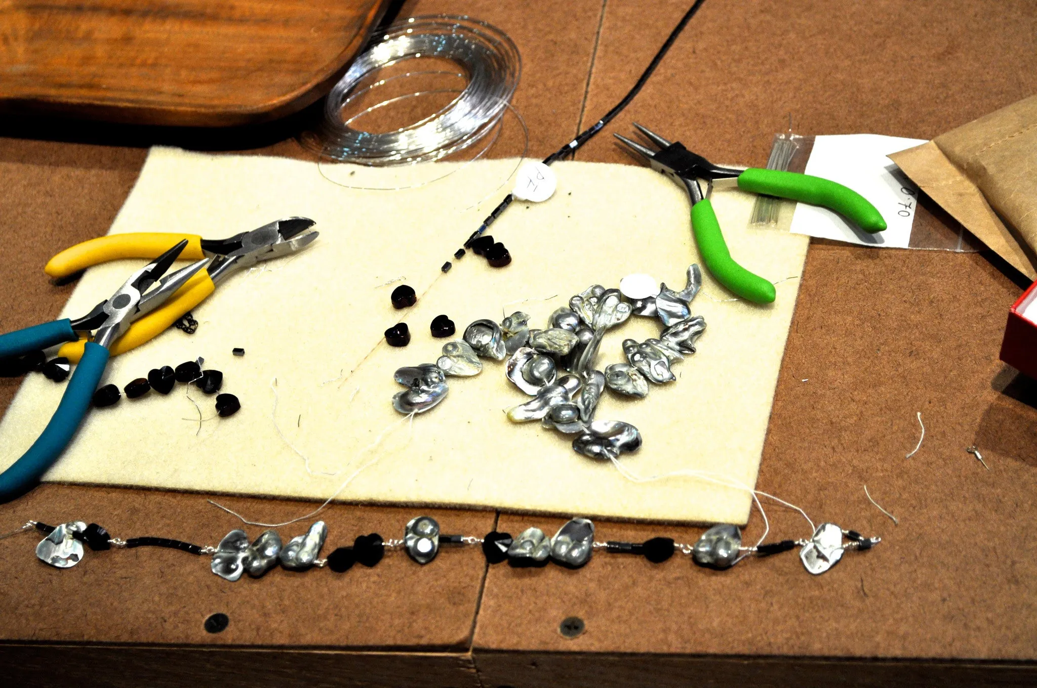 workshop / JEWELRY HACK SWAP 5/13/17